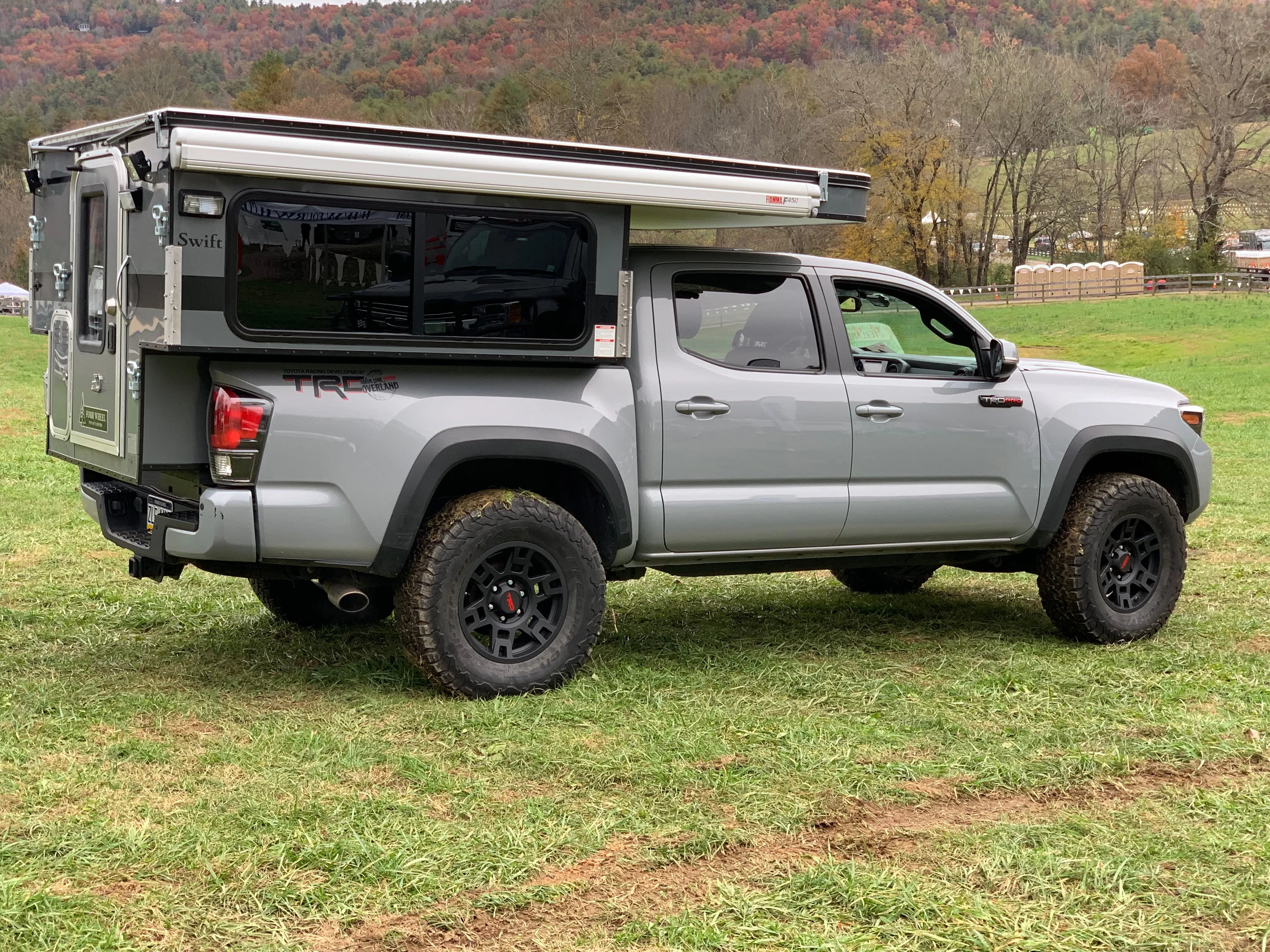 Four Wheel Campers Swift Pop-Up