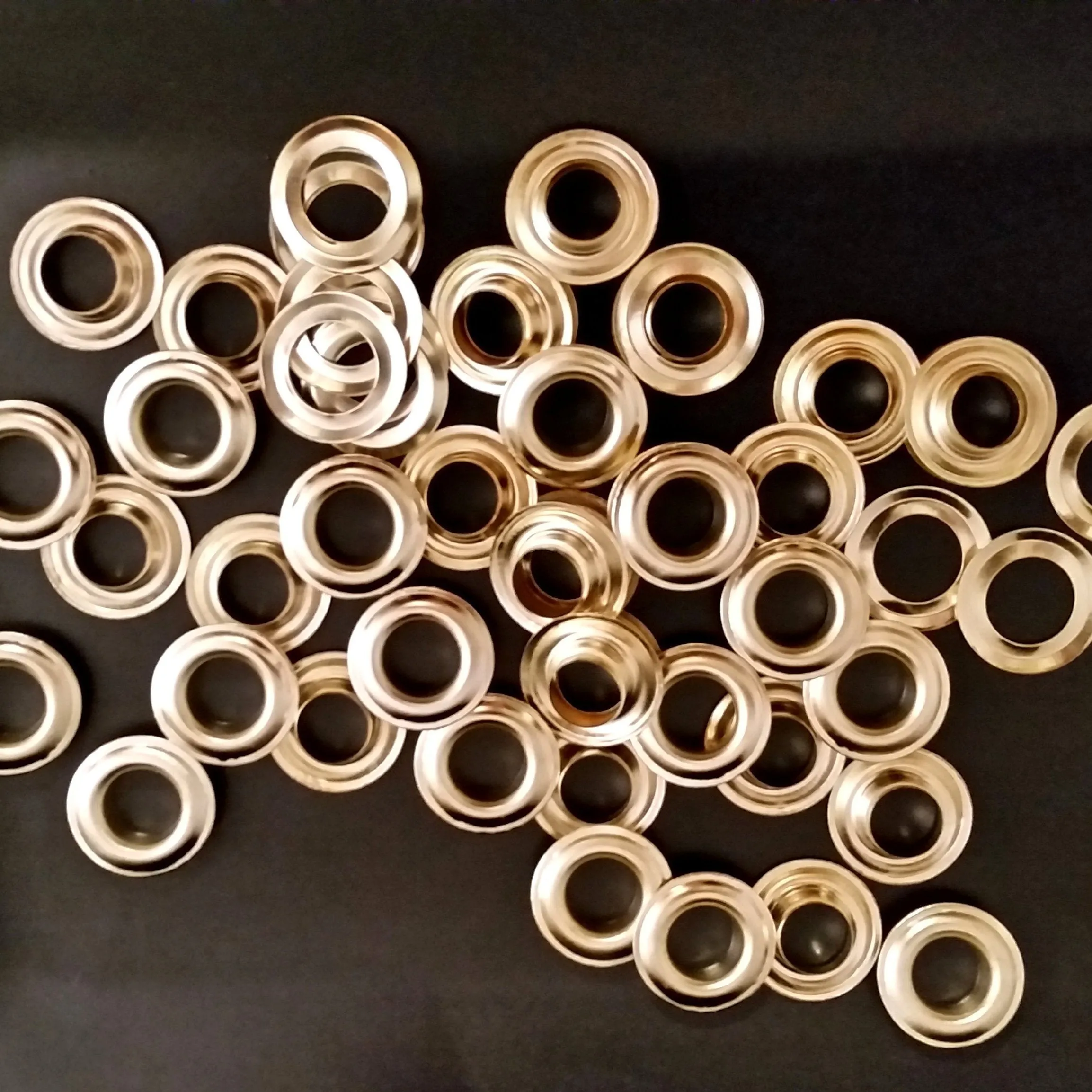 Grommets Solid Brass 2 Piece 3/8 Inch Rustproof 10mm 200 sets