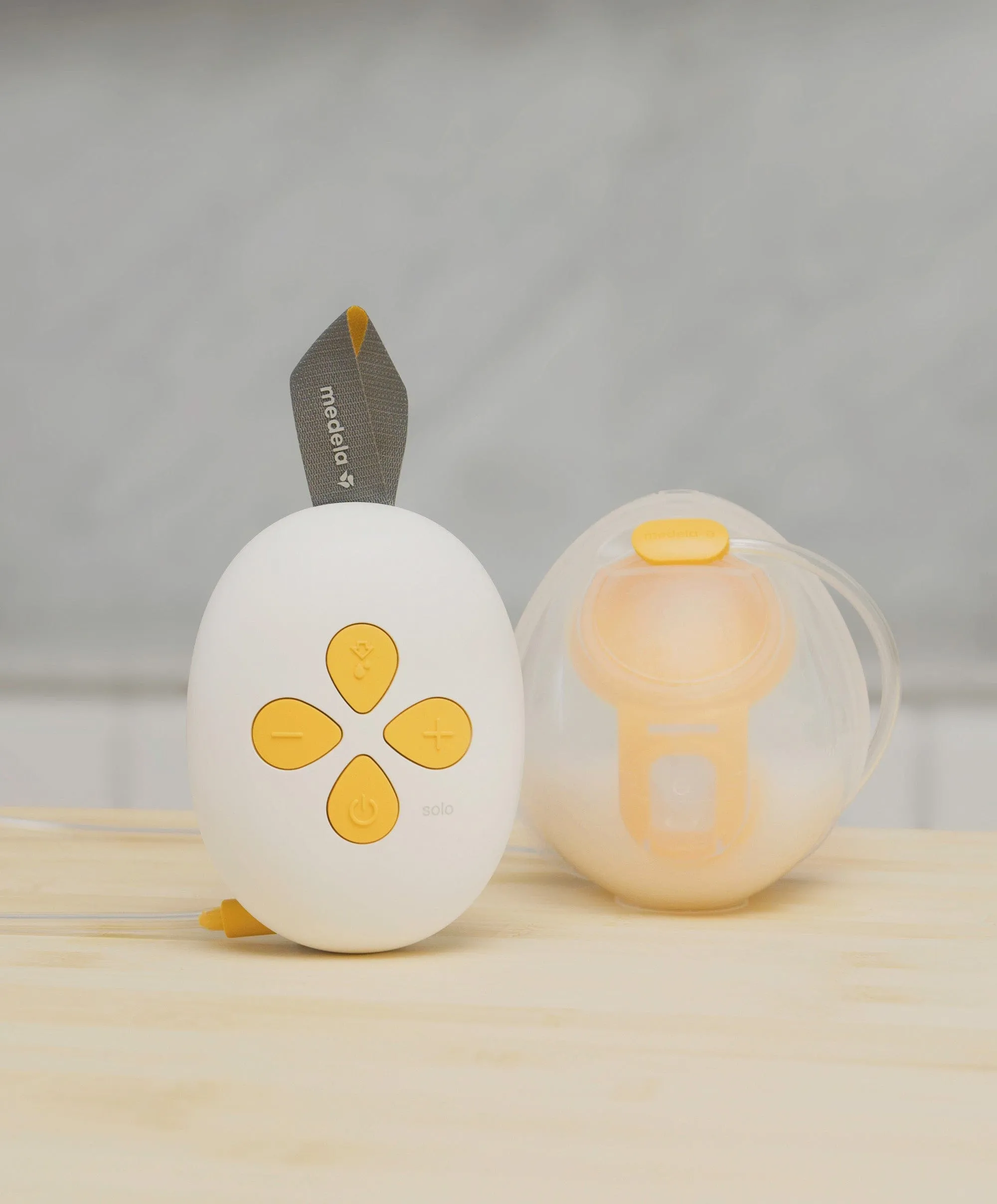 Medela Solo&trade; Hands Free Single Electric Breast Pump