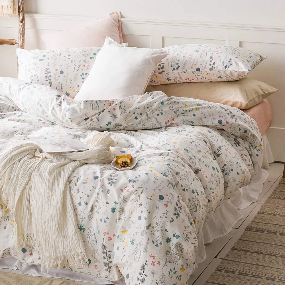 The Floral White Bed Set