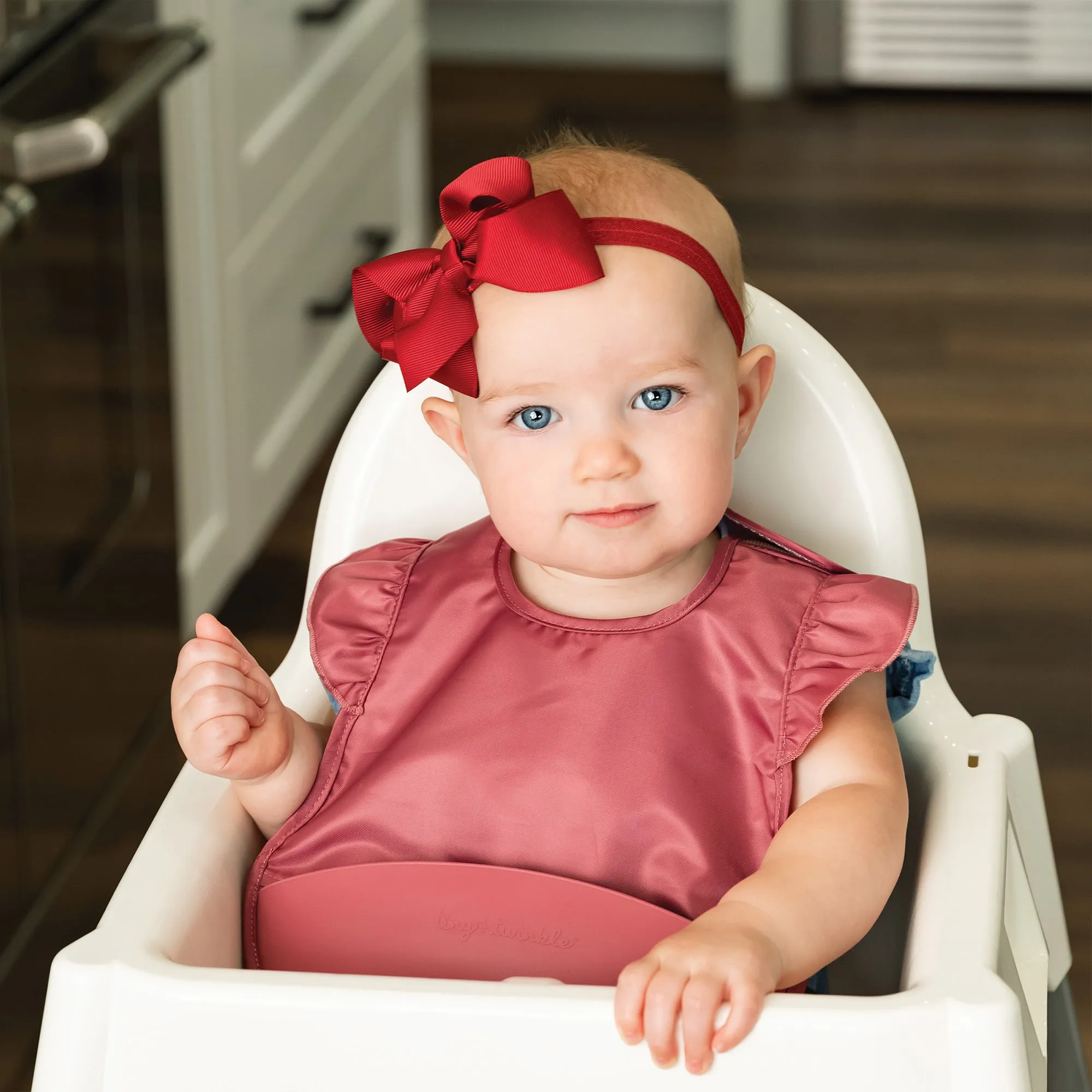 Tiny Twinkle - Silicone Pocket Bib Ruffle